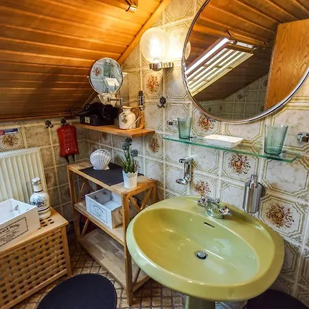 Ferienhaus Am Ahrufer Holiday home *