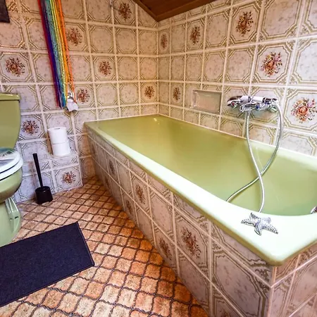 Holiday home Ferienhaus Am Ahrufer Insul
